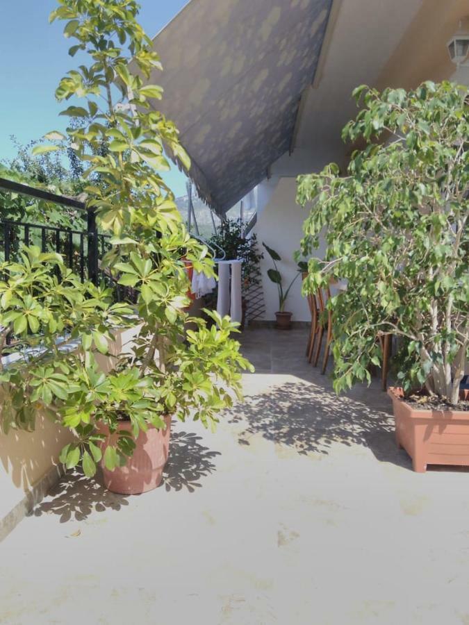 Brb Rooms Himare Exterior photo