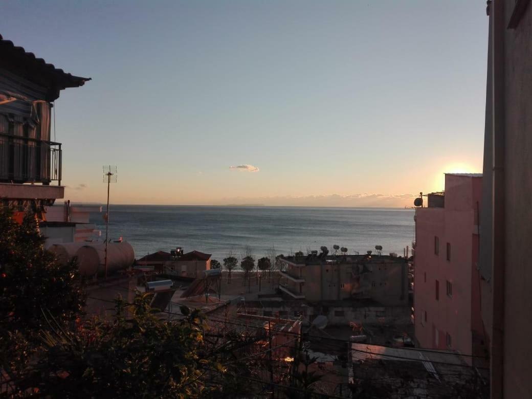 Brb Rooms Himare Exterior photo